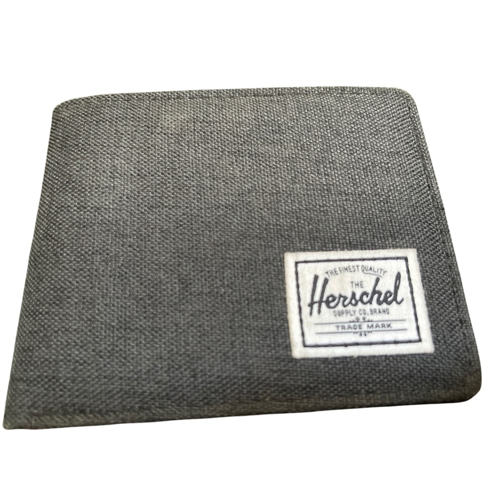 HERSCHEL Bi fold Roy Wallet in Raven Crosshatch